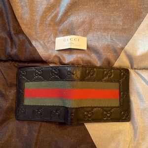 Gucci wallet (OFFICIAL)